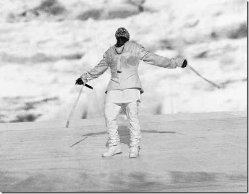 kanye-west-live-zenith-2013-23
